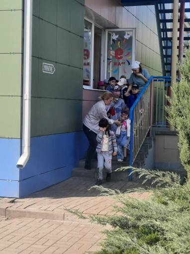 Эвакуация по пожарной безопасности Эвакуация по пожарной безопасности.