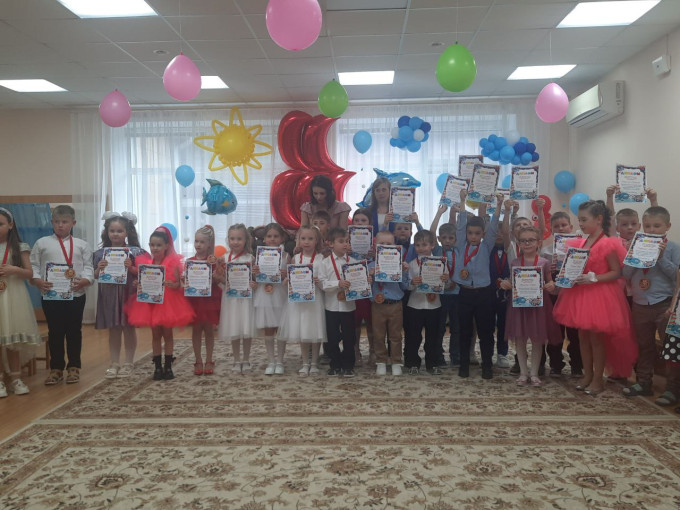Выпускные утренники в детском саду Выпускные утренники в детском саду.